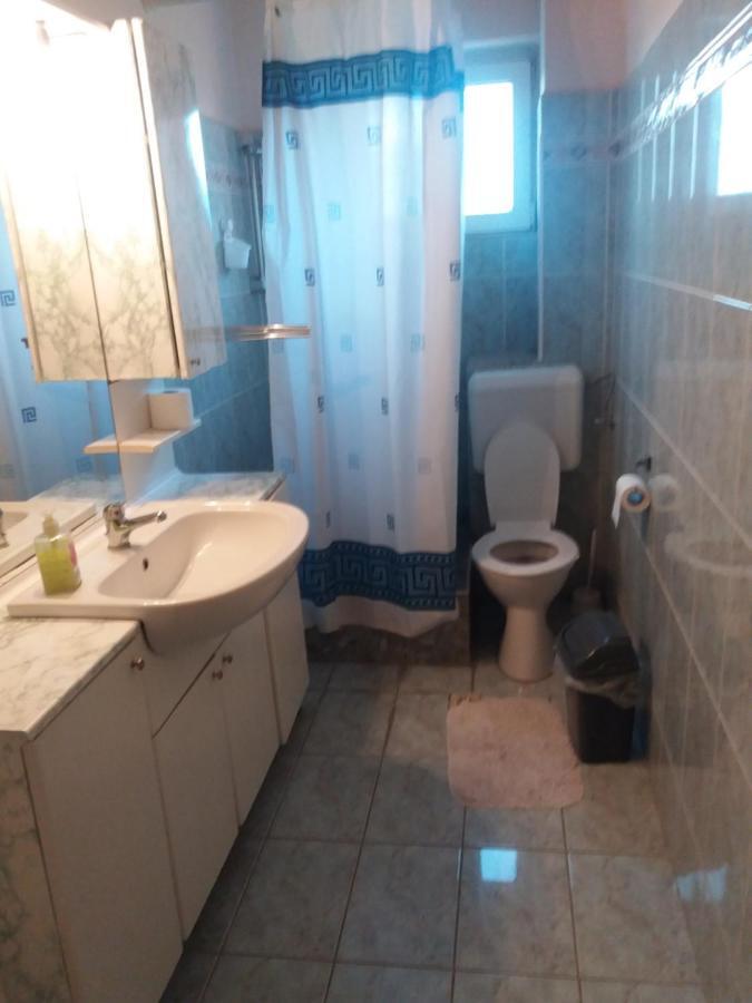 Cazare Neu-Arad Autostrada Apartment Luaran gambar