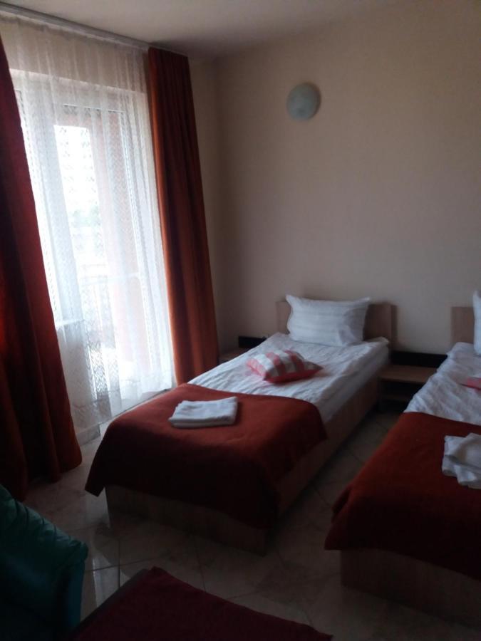 Cazare Neu-Arad Autostrada Apartment Luaran gambar