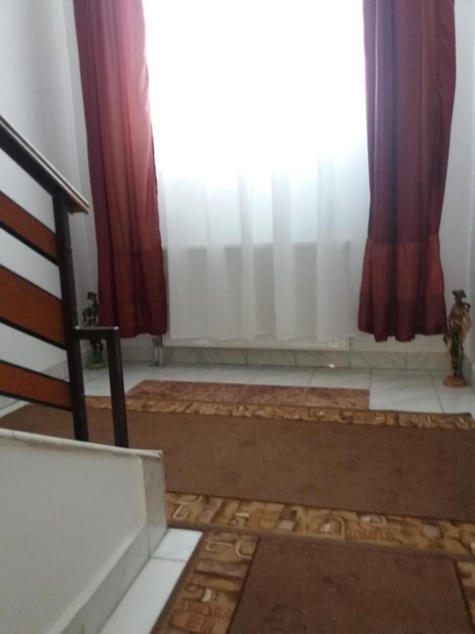 Cazare Neu-Arad Autostrada Apartment Luaran gambar