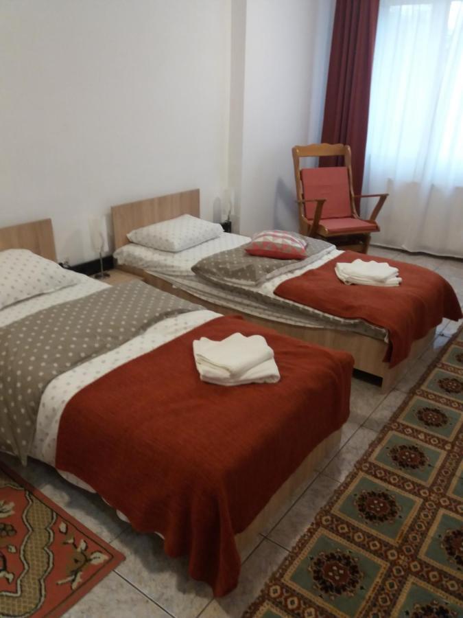 Cazare Neu-Arad Autostrada Apartment Luaran gambar