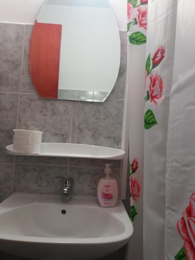 Cazare Neu-Arad Autostrada Apartment Luaran gambar