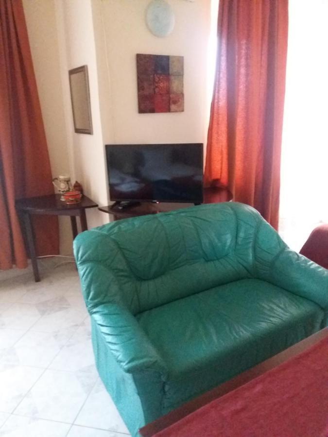 Cazare Neu-Arad Autostrada Apartment Luaran gambar